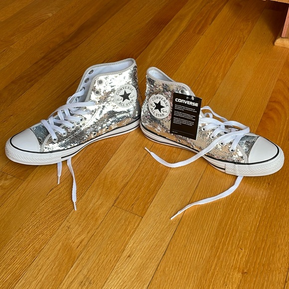 NWT rare Chuck Taylor silver sequin high tops - Picture 1 of 5